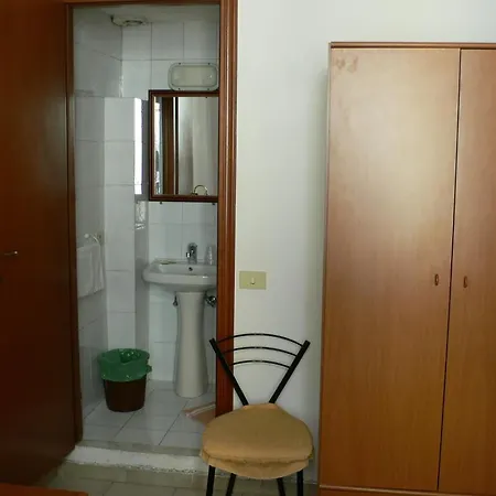 Lussemburgo Hotel 2*